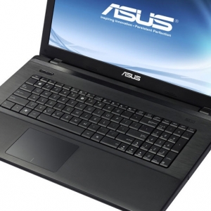 Asus 17.3 inch notebook X75A-TY139H (Per stuk)