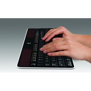 Logitech K750 (Per stuk)